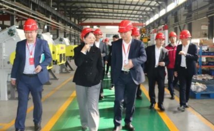 青岛市委常委、组织部部长于玉一行到8868登录入口考察调研