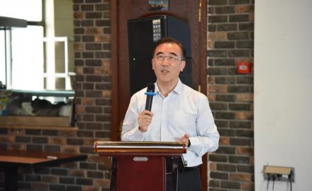 新任董事长何宁：发展8868登录入口至新境界